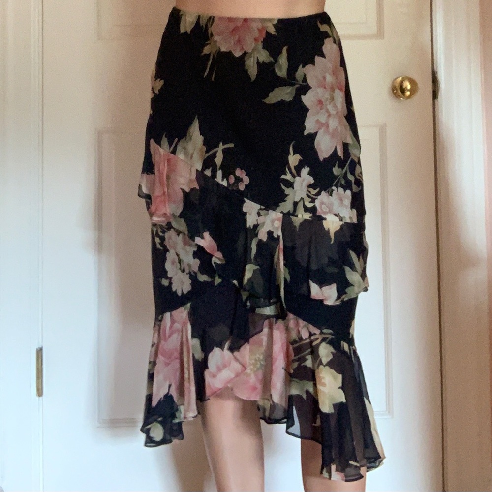 Ralph Lauren Black Floral Skirt Size 4P NWT